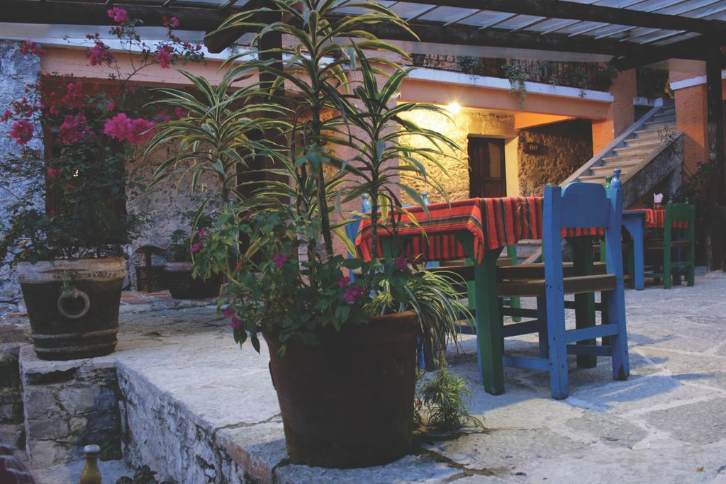 Hotel La Casa De Piedra Cuetzalán del Progreso Buitenkant foto